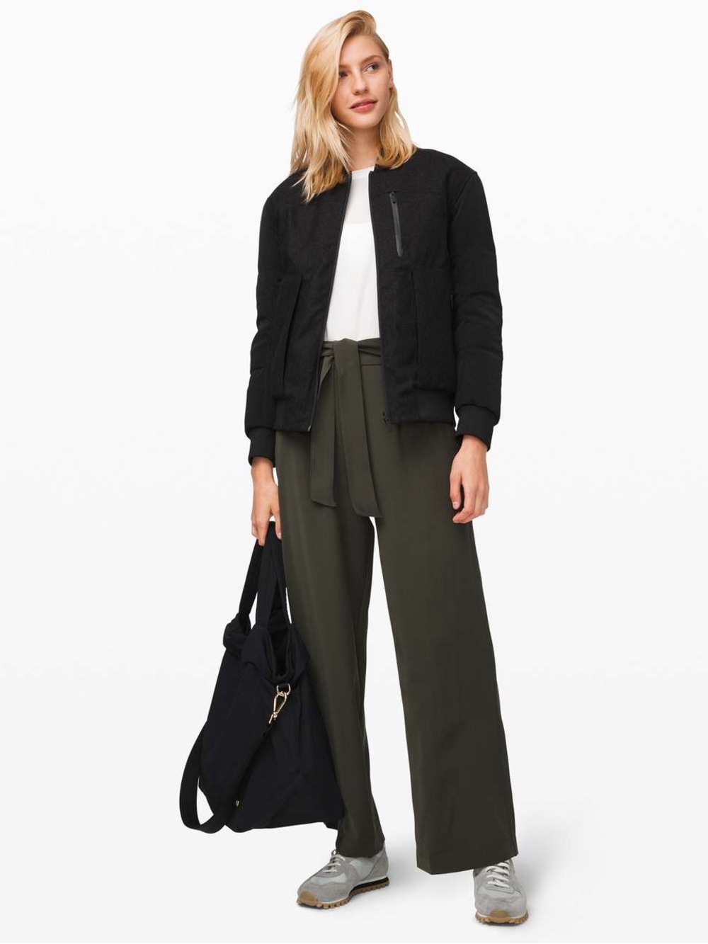 Lululemon Noir Wide Leg Tie Waist Pant 
Dark Olive Women’s size 6